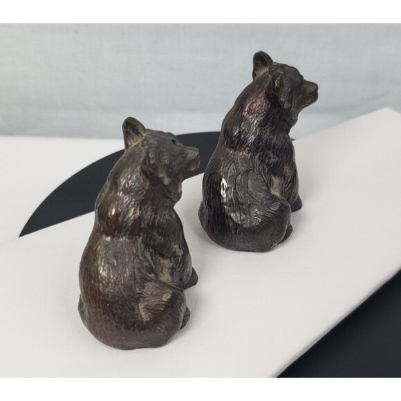 Vintage 1960's Bear Cub Shaped Metal Salt & Pepper Shakers Grizzly Japan - Picture 7 of 12